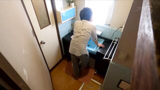 CAWD-622 [中文字幕] 日向なつ - 「超嚴重的處男臭味！都離家出走了再忍一下吧」 青春期鬧鐘響不停的不良妹的＜DT搗亂挑逗＞而感到沸騰的我用絶倫肉棒無數次無法如願的近親交配中出