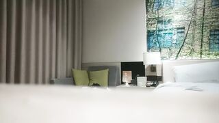 【利哥探花】休闲白裤小少妇，开档黑丝一顿舔逼，埋头深喉口交，骑乘扭动揉捏奶子，扶腰后入猛操