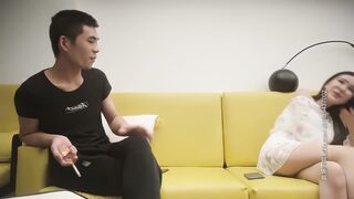 【千人斩探花】性感美乳少妇，近距离特写掰开粉穴69倒立口交，快速猛操搞得大叫呻吟