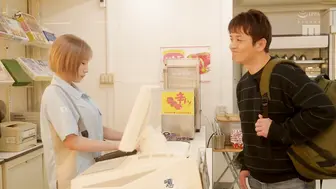 MIAB-305 兼职NTR：她找工作找完了，即将毕业。她讨厌的便利店经理在背后议论她身材丰满的女友，而她敏感颤抖的身体也在兼职期间发育成熟 #春陽モカ #春阳萌花