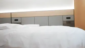 探花精选长相甜美白色体恤妹子后入抽插表情清晰可见