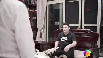 儿子调皮做蠢事_人妻赔罪被胁迫_边和老公打电话边被操