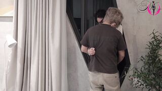 我与在俱乐部结识的另一名男子在我丈夫面前偷情，并让他进入我的体内。