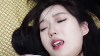 顶级模特灵灵私拍 树屋轻调成绩很差的男生报复女老师对老师灵灵进行了凌辱