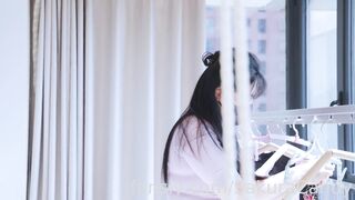 错位情感：落榜弟弟与性感嫂子的性爱生活