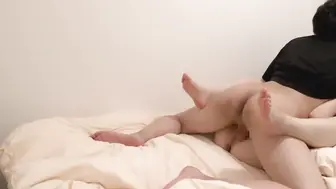 姊弟乱伦姊姊激烈的扭腰摆臀