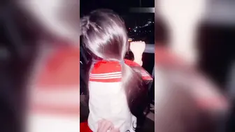 【真实乱伦原创】爸妈睡着后半夜拉着妹妹天台做爱，用我17CM的大鸡巴操她的小嫩紧逼逼，嘴太小龟头都晚勉强含进去，排卵期射了一屁股