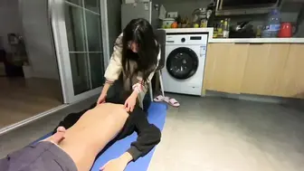 【真实约拍高价购买洛丽塔少女足交】啊啊我踩死你，让你爽