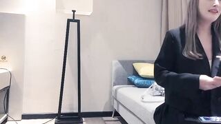 巨乳美女_把我要搞废了受不了了_身材丰腴鲍鱼粉嫩_被肌肉大哥从沙发操到床上_奶子哗哗_骚叫不停