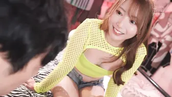 IPZZ-728 [中文字幕]在和妹妹做之前要不要先跟我练习接吻？女友的辣妹姐姐口水滴落的湿吻搞到勃起不停，被榨了18发-西宮ゆめ