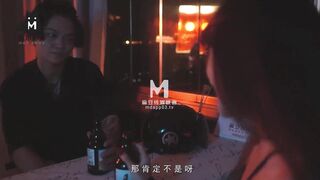 麻豆出品X猫爪影像，MMZ-036.赵一曼.修车艳遇.床上交流摩托爱好.