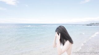 HongKongDoll 玩偶姐姐 - 夏日回忆 壹 性感泳装无套爆艹偶姐姐白虎嫩穴