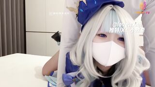 白虎美穴小萝莉『小欣奈』原神！启动~水神芙宁娜~边被调教变吃鸡~无套输出白虎穴~精液射满身_iris3